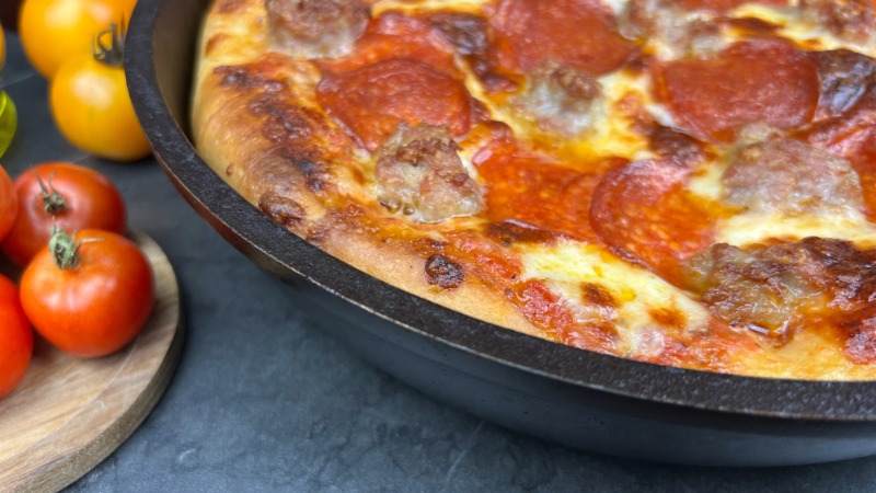 Homemade Pepperoni Sausage Pizza Recipe close up of crust